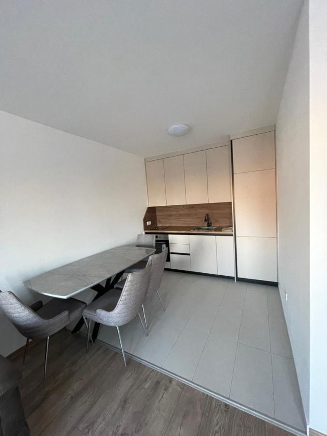 Shooter Apartments Ferizaj Ngoại thất bức ảnh