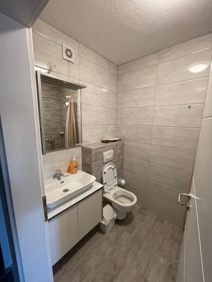 Shooter Apartments Ferizaj Ngoại thất bức ảnh